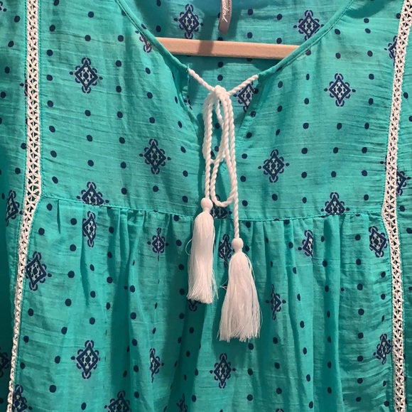 New Directions Top - Picture 3 of 4